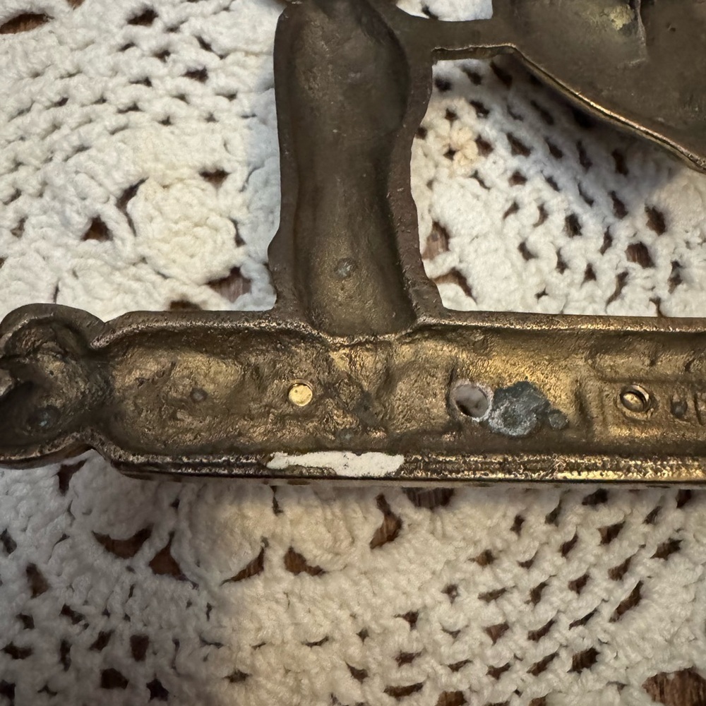 Vintage 80’s Brass Upper Deck Co Boy/Girl Country Heart Key Holder - Picture 6 of 9